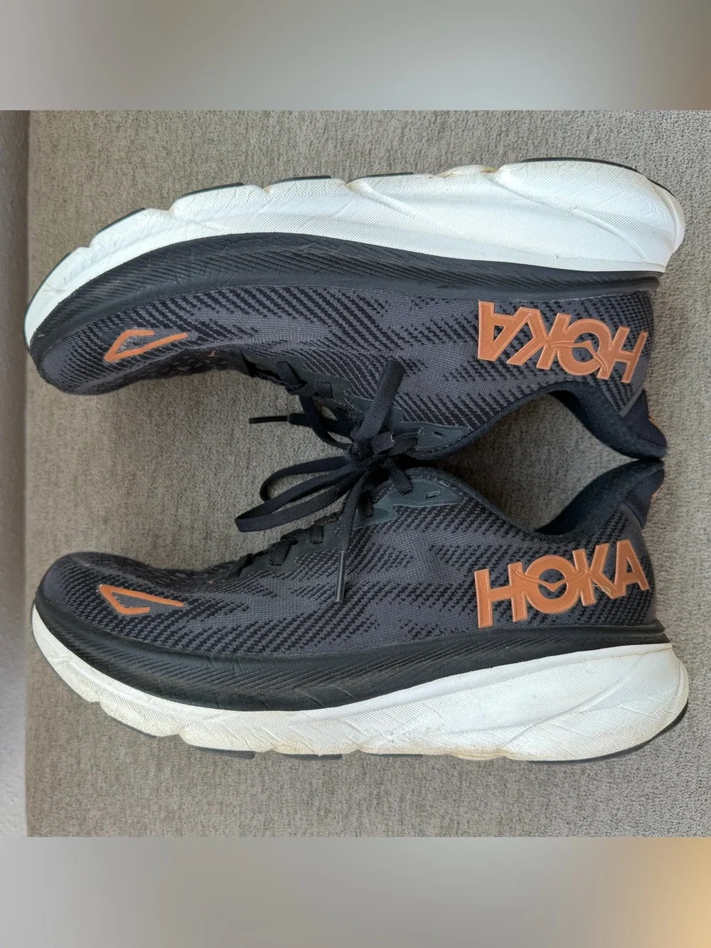 Hoka Clifton 9 Womens Running Shoes Size 8 Black Rose Gold